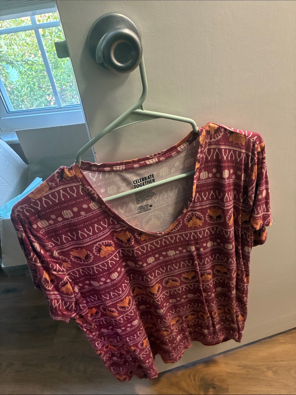 Women's Short Sleeve V-Neck Tee - Maroon Floral Print